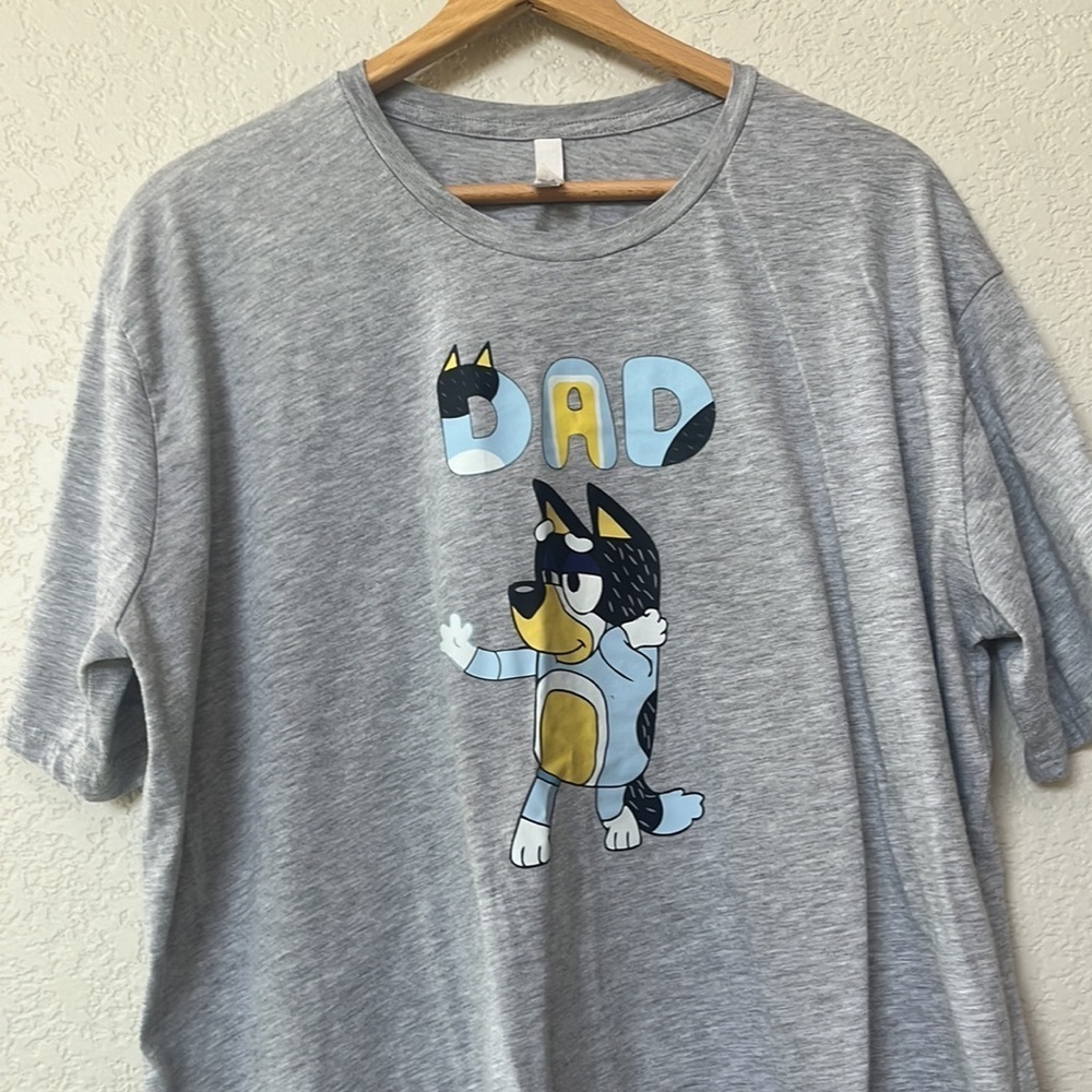 Bluey Dad Short Sleeve T Shirt Gray and Blue size XXL - Picture 3 of 6